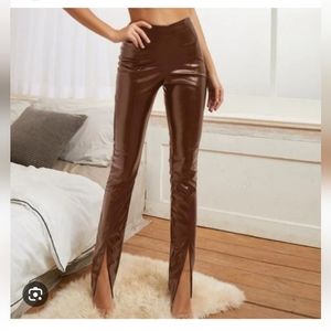 👀Brown Faux leather pants size large